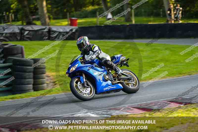 cadwell no limits trackday;cadwell park;cadwell park photographs;cadwell trackday photographs;enduro digital images;event digital images;eventdigitalimages;no limits trackdays;peter wileman photography;racing digital images;trackday digital images;trackday photos